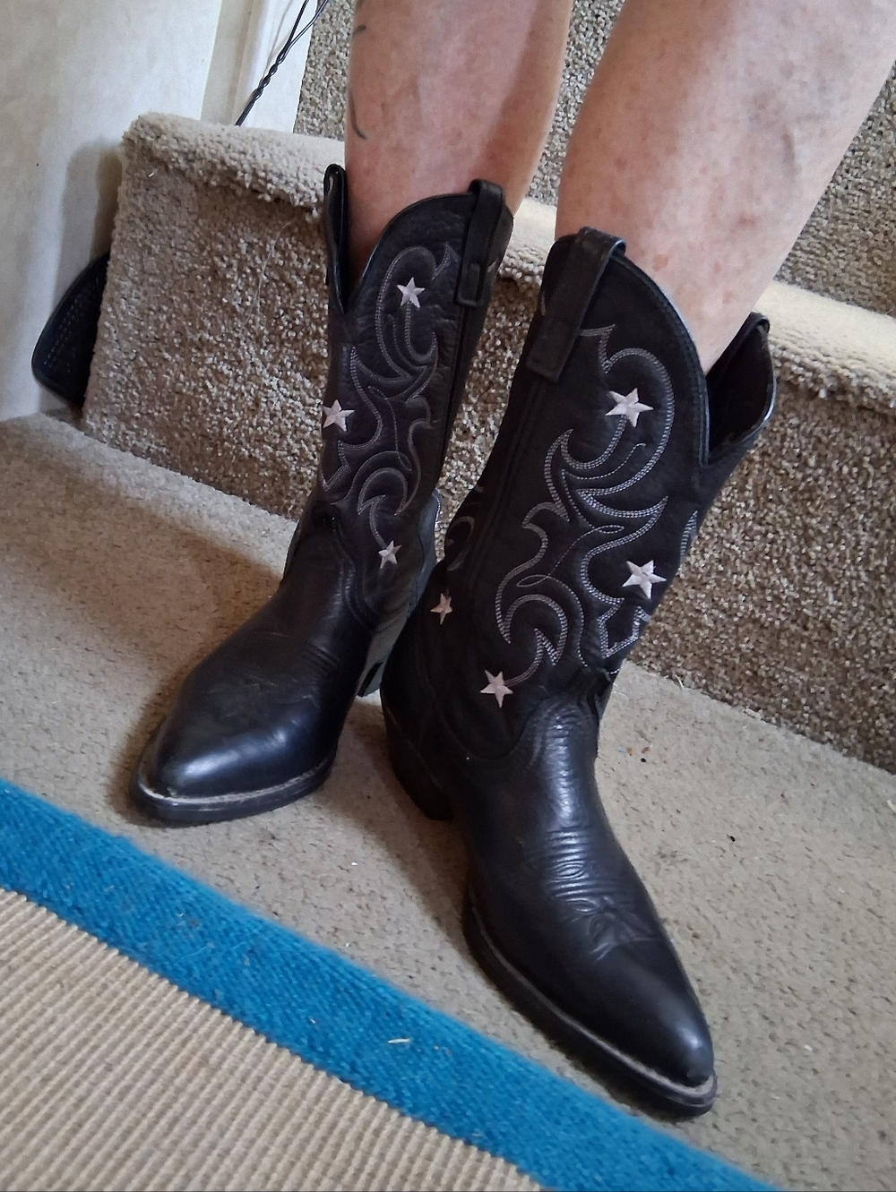 Laredo  Black Heeled Boots with White Star Accents - Picture 9 of 9